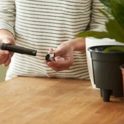 Elho Self-watering Insert 24 - Accessoires Voor Binnenaccessoires - Ø 23.7 X H 22.2 Cm - Zwart/Living Black -Gardena Verkoopwinkel 1200x1200 1200