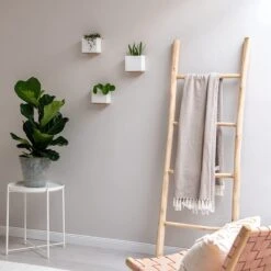 KAZAI. Wandvazen -Alma | Moderne Hangende Bloempotten Voor Aan De Muur | 3-delige Bloempot Set Van Hoogwaardig Hars Voor Kamerplanten, Kunstplanten, Bloemen Enz. | Wit 7 KAZAI. Wandvazen -Alma | Moderne Hangende Bloempotten Voor Aan De Muur | 3-delige Bloempot Set Van Hoogwaardig Hars Voor Kamerplanten, Kunstplanten, Bloemen Enz. | Wit -Gardena Verkoopwinkel 1200x1200 1275