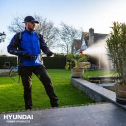 Hyundai Accu Drukspuit Zuurbestendig - Druksproeier 20 Liter - Incl. Rugdrager -Gardena Verkoopwinkel 1200x1200 1524