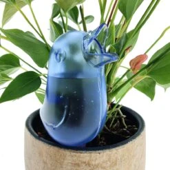 JS Drippy - Waterdruppelaars Set Van 2 Stuks - Druppelaar Vogel - Druppelsysteem Planten - Watergeefsysteem Kamerplanten - Waterbol - Blauw -Gardena Verkoopwinkel 1200x1200 969