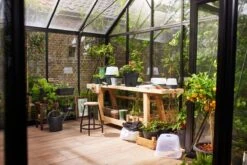 Elho Green Basics Kweektray Allin1 39 - Plantenbak Voor Kweken En Oogsten - Ø 39.0 X H 15.2 Cm - Zwart/Living Black 16 Elho Green Basics Kweektray Allin1 39 - Plantenbak Voor Kweken En Oogsten - Ø 39.0 X H 15.2 Cm - Zwart/Living Black -Gardena Verkoopwinkel 1200x800 32