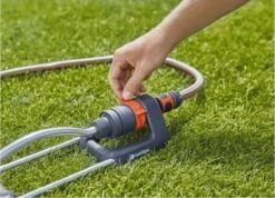 GARDENA - Zwenksproeier Aqua S - Tuinsproeier - 90 Tot 220 M² -Gardena Verkoopwinkel 1200x867 2