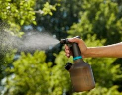 Gardena Plantenspuit 1 Liter -Gardena Verkoopwinkel 1200x937 5