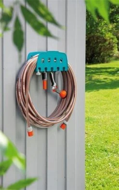 GARDENA Slanghouder - Incl. Opbergruimte Voor GARDENA Aansluitstukken -Gardena Verkoopwinkel 755x1200 2