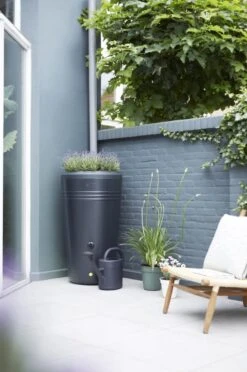 Elho Green Basics Regenton - Regenton - Living Black - Buiten - 200 Liter -Gardena Verkoopwinkel 797x1200