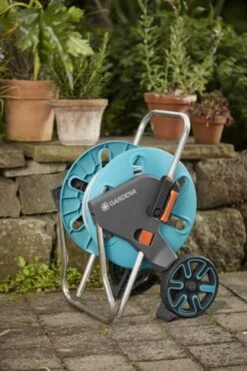 GARDENA - AquaRoll CleverRoll S Set Slangenwagen - Incl. 20 M Slang - Maximaal 40 M Opbergcapaciteit -Gardena Verkoopwinkel 798x1200 4