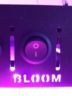 A Sunny Day 1000 Watt LED Groeilamp - Kweeklamp - Groei En Bloei - Grow Light - Full Spectrum - 1000 Watt - 100 Dual Chip LEDs -Gardena Verkoopwinkel 899x1200 2